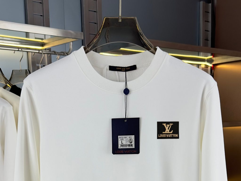 Louis Vuittonロイヴ クルーネックスウェット 1色入 2024春夏新作 - 画像 4