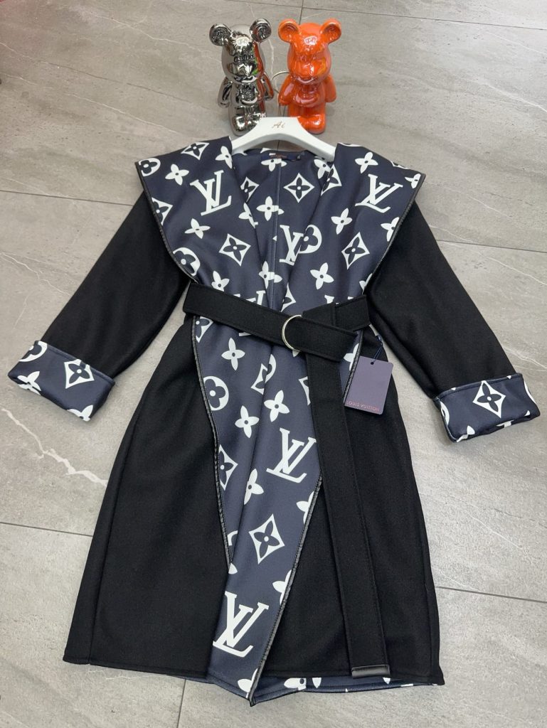 Louis Vuittonロエベ レディース ロングコート モノグラム 2色入 - 画像 6