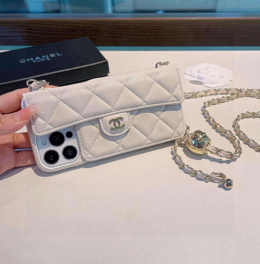 iPhoneケースChanel チェーン付きスマホケース 2色入 - 画像 4