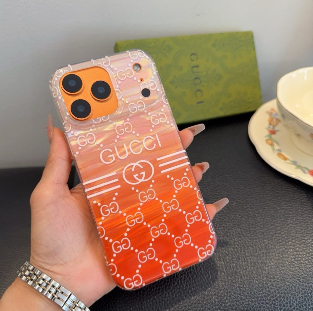 iPhoneケースGUCCI オレンジ フルグラフィック フィルムケース 1色入 🍊 - 画像 2