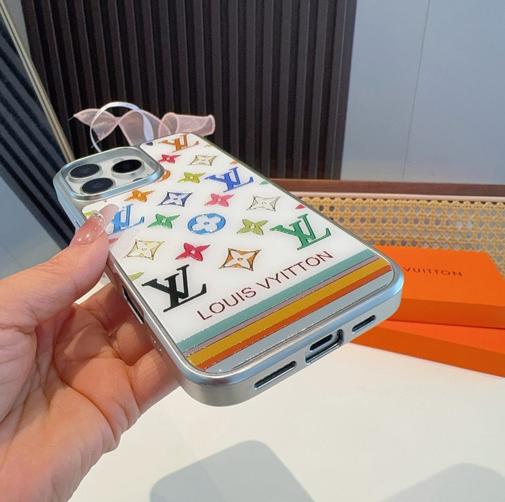 iPhoneケースカラフルなLV ロゴ プリンティング スマホケース 2色入 💖 - 画像 5