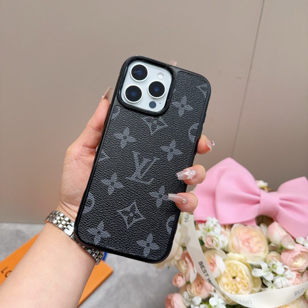 iPhoneケースルイヴィトン風 スマホケース 2色入 🌸 - 画像 2