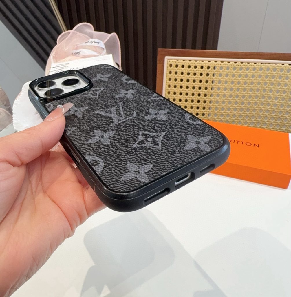 iPhoneケースルイヴィトン風 スマホケース 2色入 🌸 - 画像 8