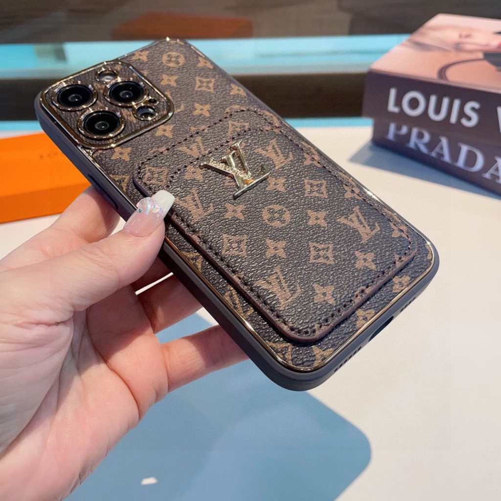 iPhoneケース✨定番のLV風 ブランドスマホケース 3色入 💼 - 画像 4