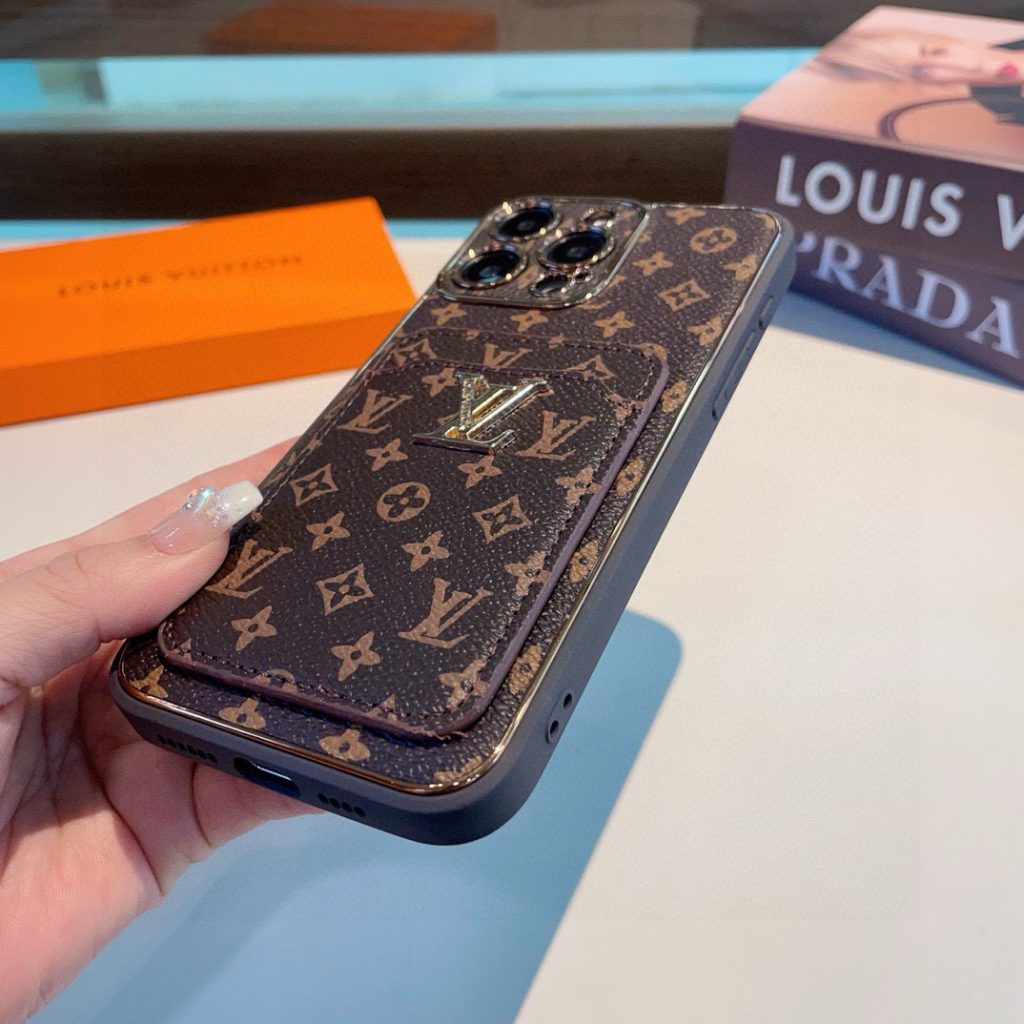 iPhoneケース✨定番のLV風 ブランドスマホケース 3色入 💼 - 画像 7