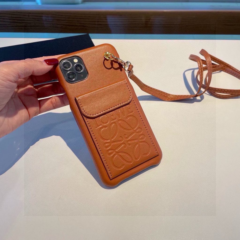 iPhoneケースロエベ iPhoneケース カード収納 レザー ストラップ付き 🌸 - 画像 2