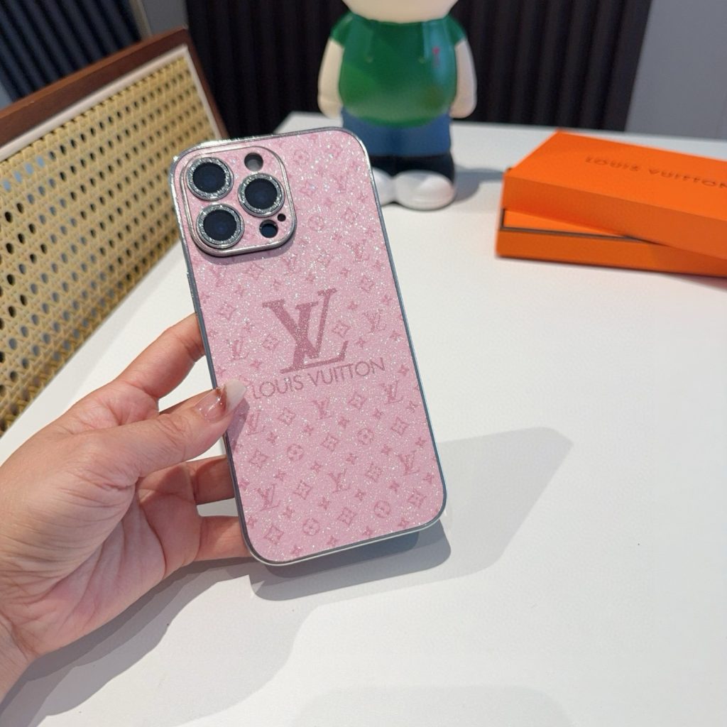 iPhoneケースルイヴィトン風 シャイニーラメ ファッションスマホケース 2色入 💖 - 画像 7