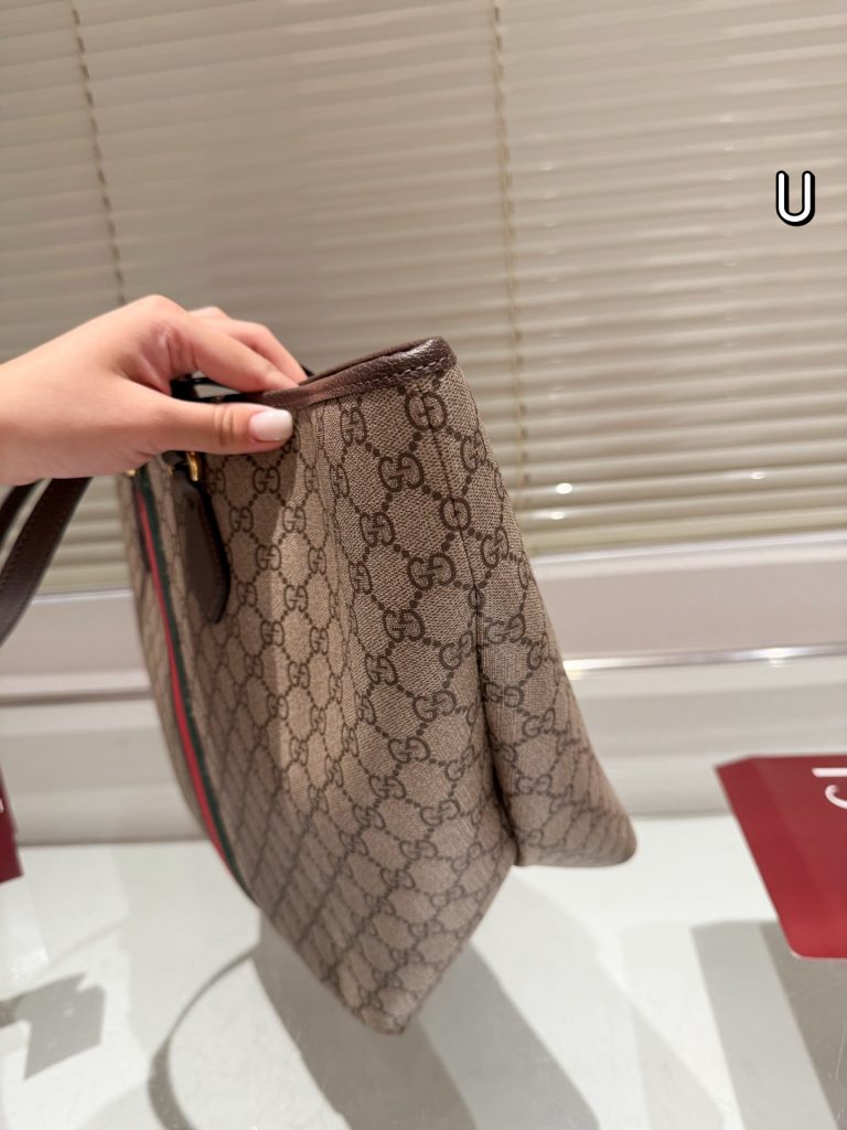 GUCCI グッチ レディーストートバッグ ベージュ ⚡️ - 画像 4