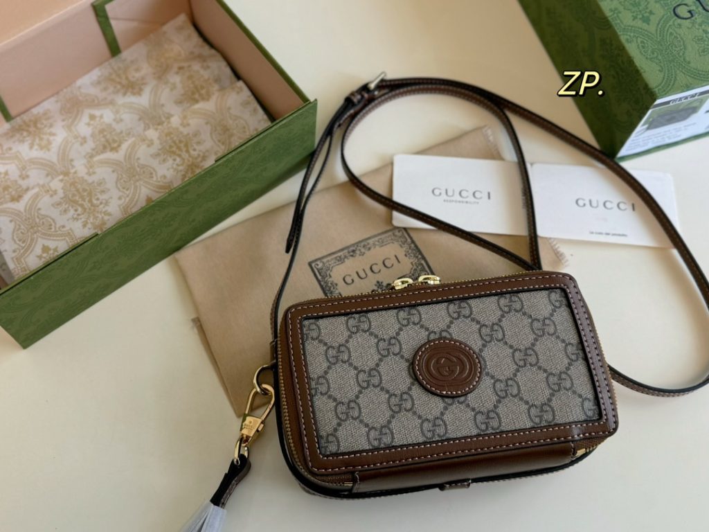 GUCCI ミニボストンバッグ グリーン×ブラウン 2色入 🎩 - 画像 2