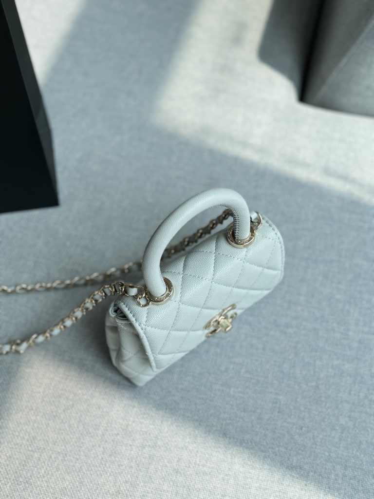 優雅な CHANEL ミニボストン 16 グレー 🎀 - 画像 4