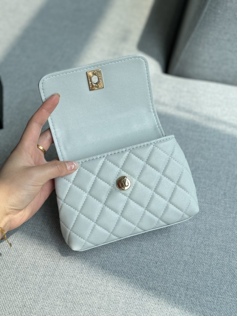 優雅な CHANEL ミニボストン 16 グレー 🎀 - 画像 5