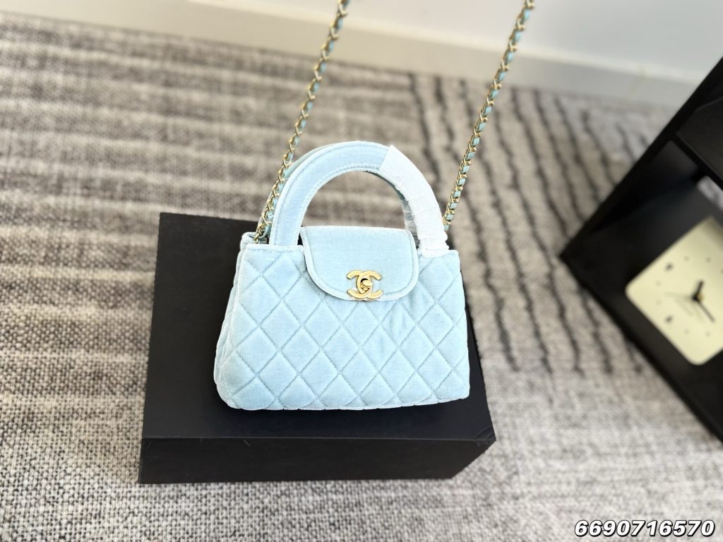 ✨ Chanel ヴェルヴェットミニバッグ 5色入 💐 - 画像 5