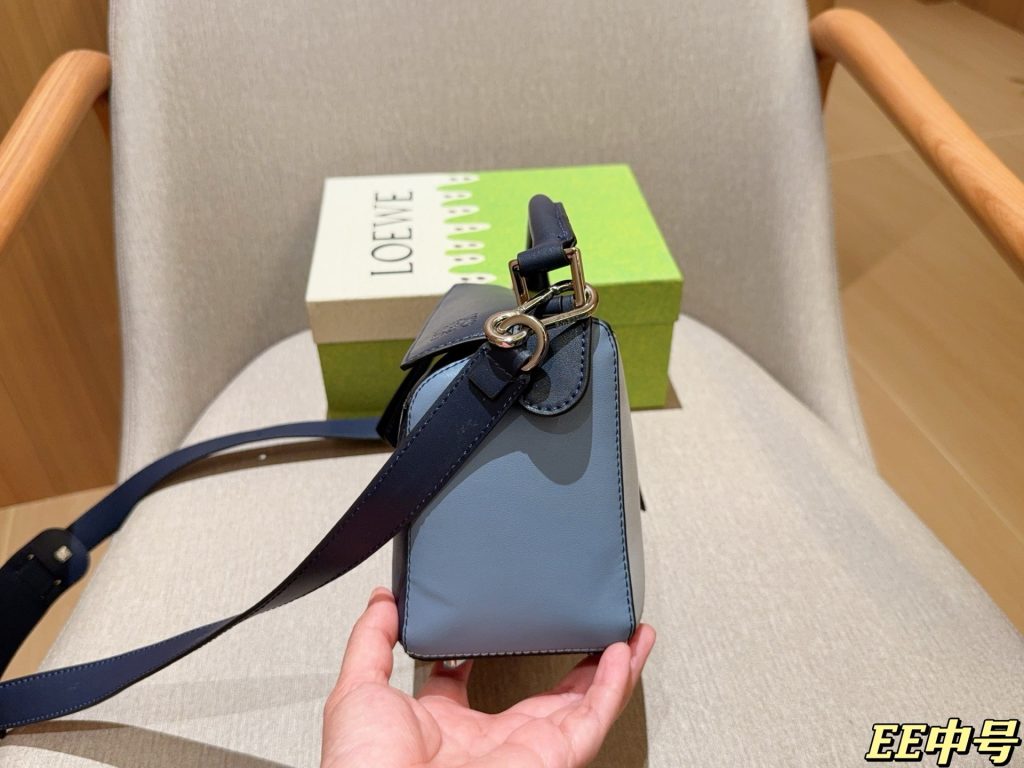 ロエベ ポケット ブルー 3色 ミニトートバッグ 🎉 - 画像 5