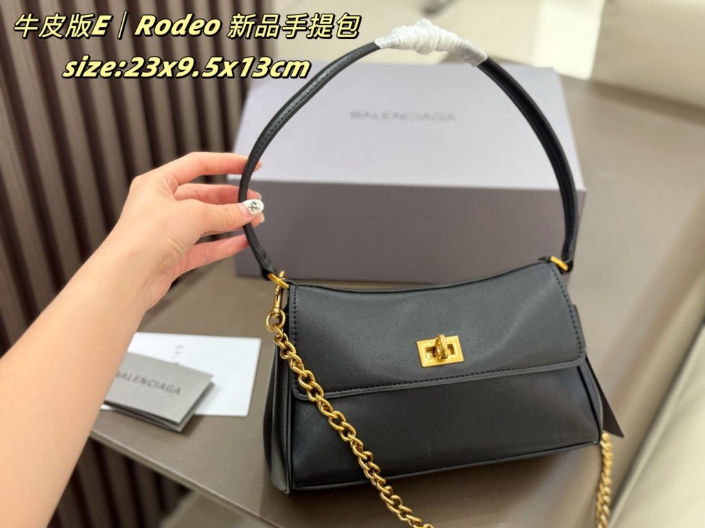 バレンシアガ ロデオ ハンドバッグ 黒 1色入 💼 - 画像 2