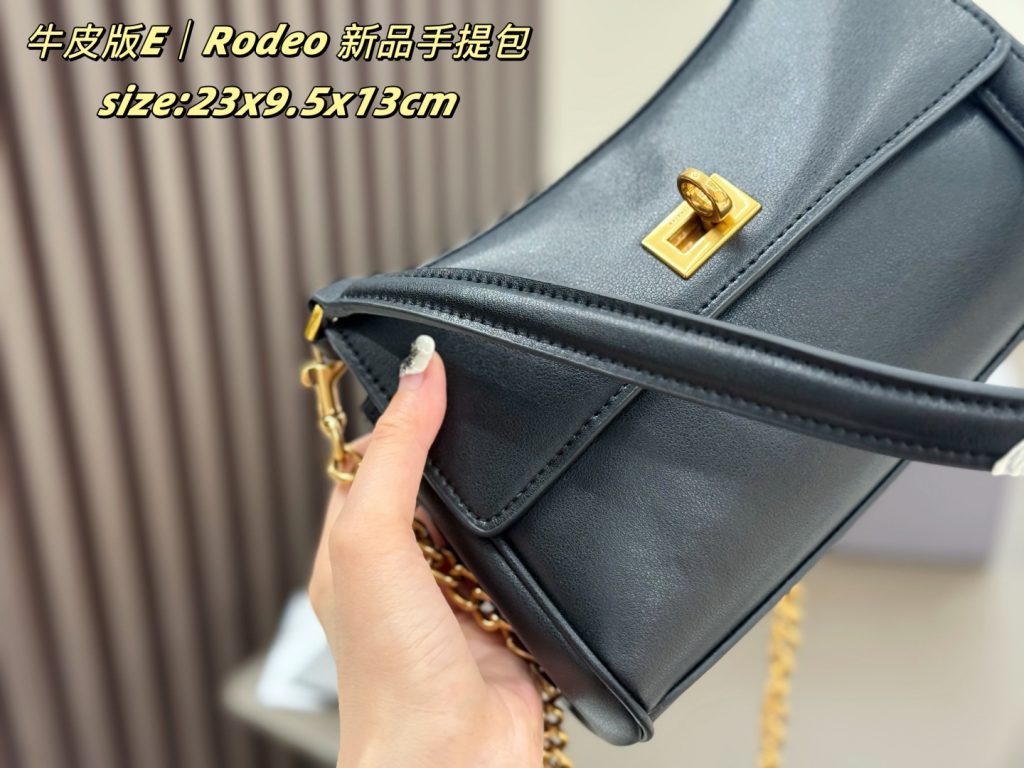 バレンシアガ ロデオ ハンドバッグ 黒 1色入 💼 - 画像 5