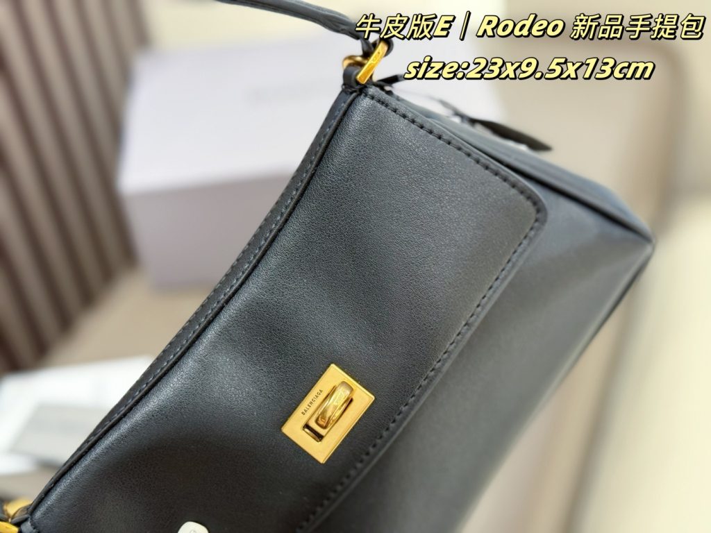 バレンシアガ ロデオ ハンドバッグ 黒 1色入 💼 - 画像 6