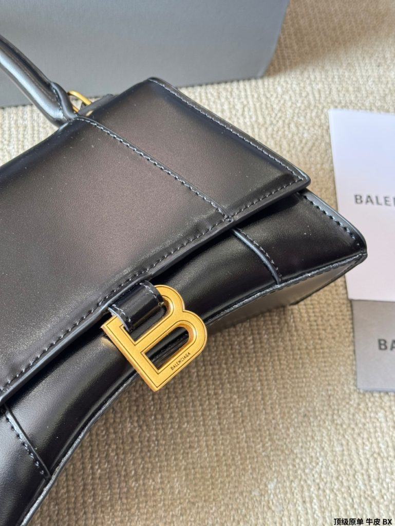 BALenciaga バッグ ブラック 1色入 💼✨ - 画像 6