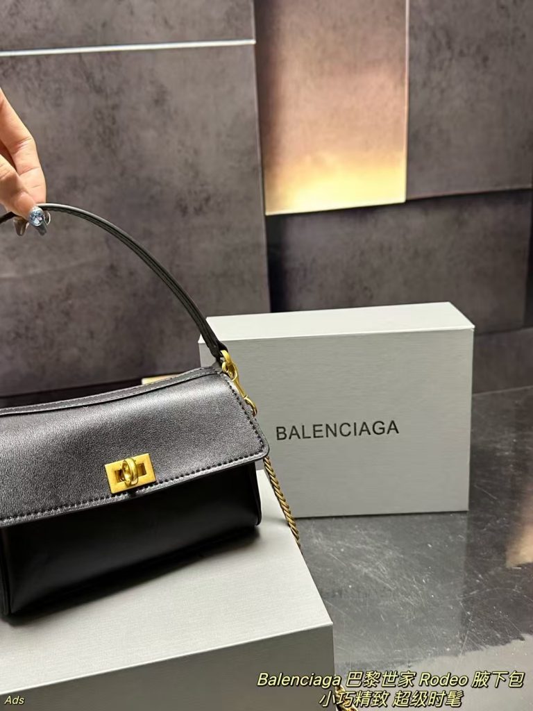 Balenciaga ロデオ 肩掛けバッグ 黒 1色入 🖤 - 画像 6