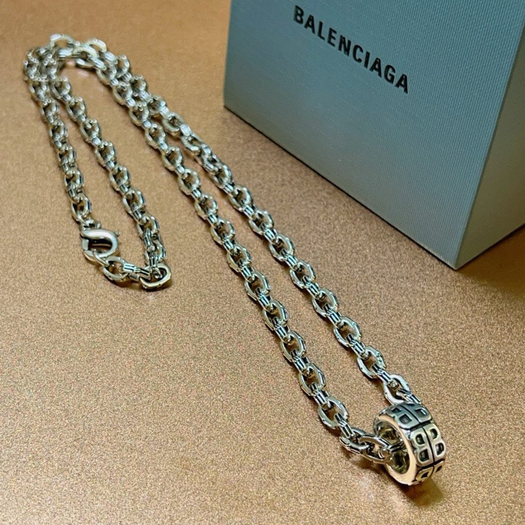 BALenciaga ネックレス メンズ ロゴ チェーン 2色入 💎 - 画像 4