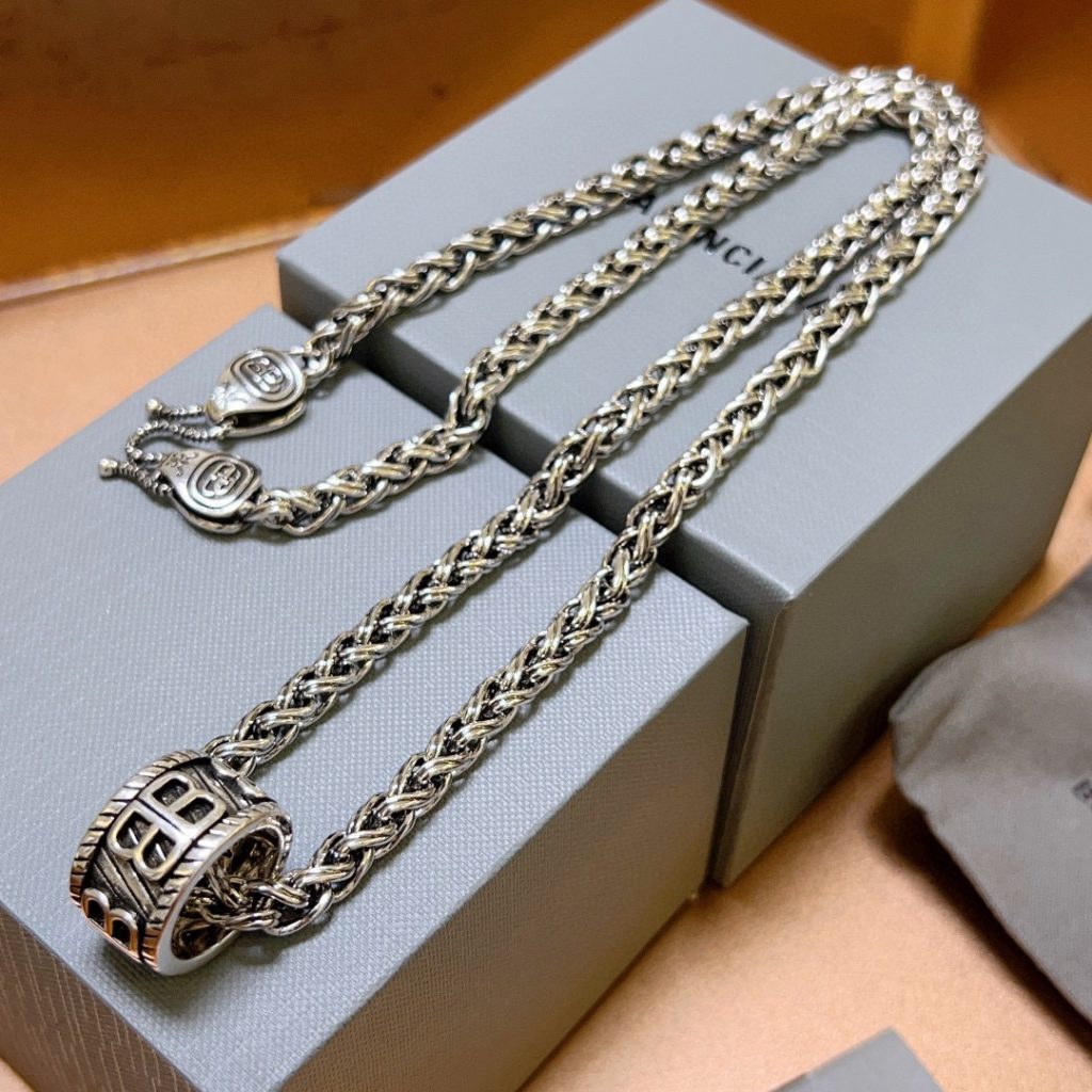 BALenciaga ネックレス 2種類入 ✨ おしゃれなシルバー メンズアクセサリー - 画像 7