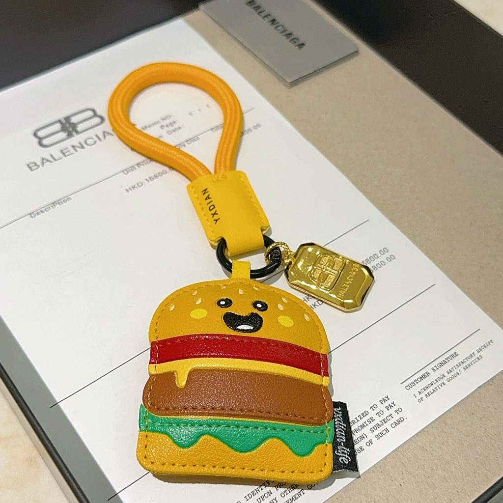 バレンシアガ ハンバーガーデザイン キーホルダー 1色入 🍔 - 画像 4