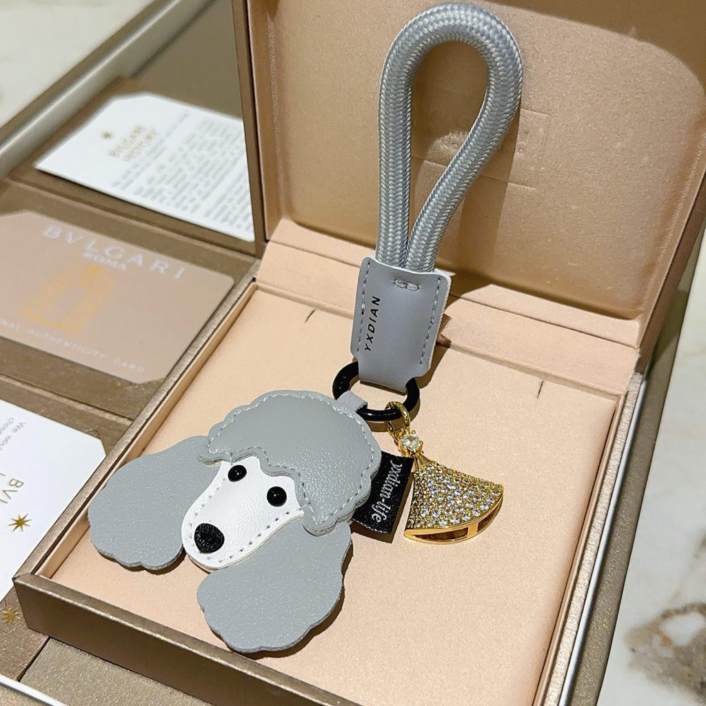可愛な ポメラニアン チャーム キーホルダー グレー 🐶✨ - 画像 5