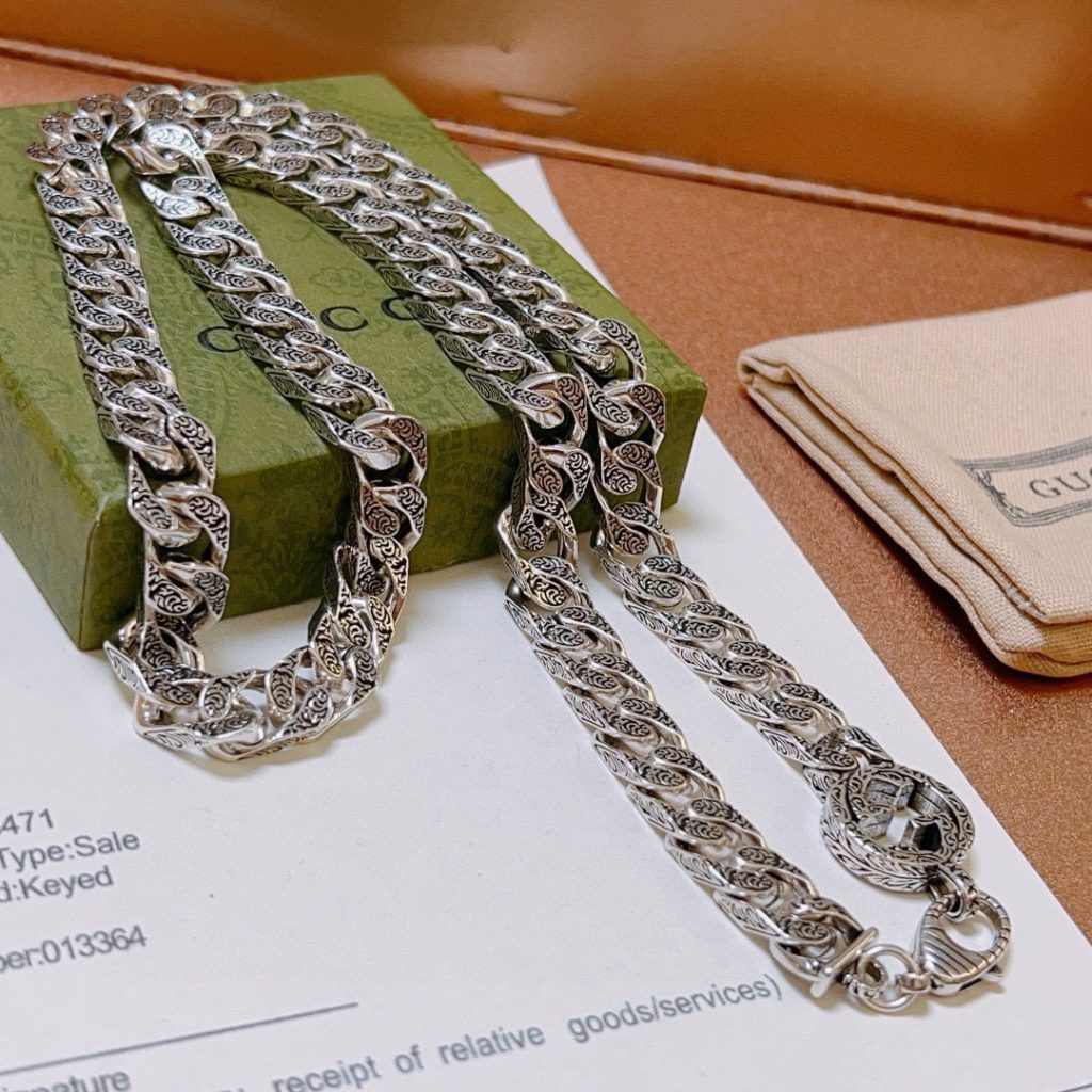 ゴルフ グッチ シルバー メンズ チェーンネックレス 1色入 💎 - 画像 2