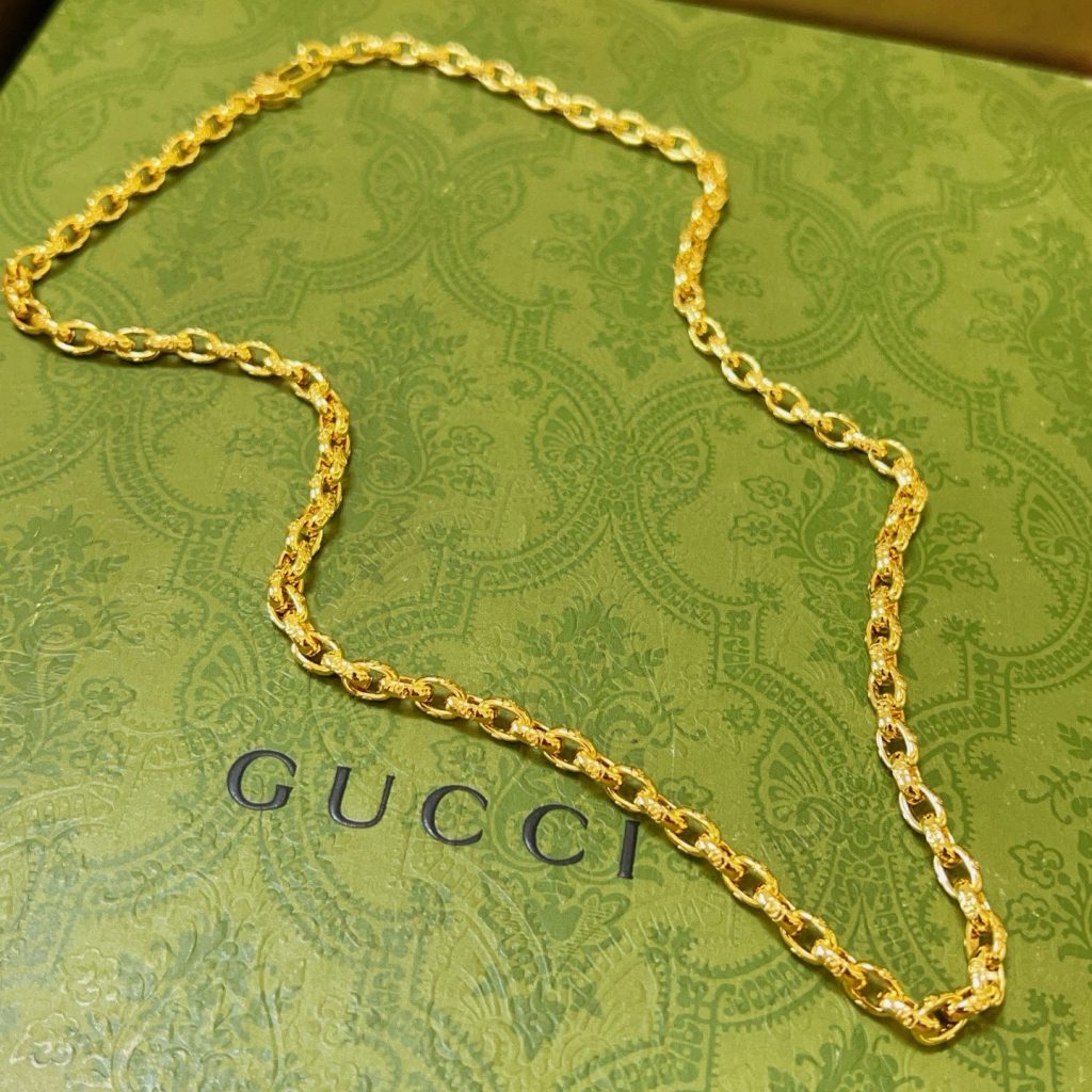 GUCCI メンズ メタルチェーンネックレス 1色入 💎 - 画像 4