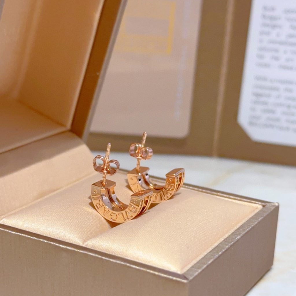 プレミアムな BVLGARI ピアス 3色入 💖 - 画像 4
