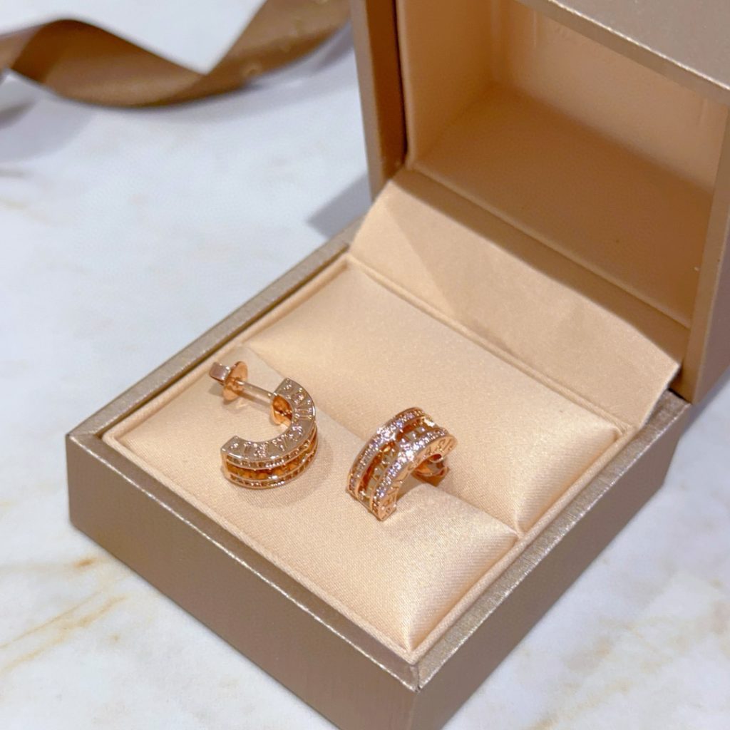 プレミアムな BVLGARI ピアス 3色入 💖 - 画像 5