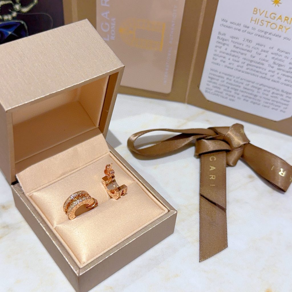 プレミアムな BVLGARI ピアス 3色入 💖 - 画像 7