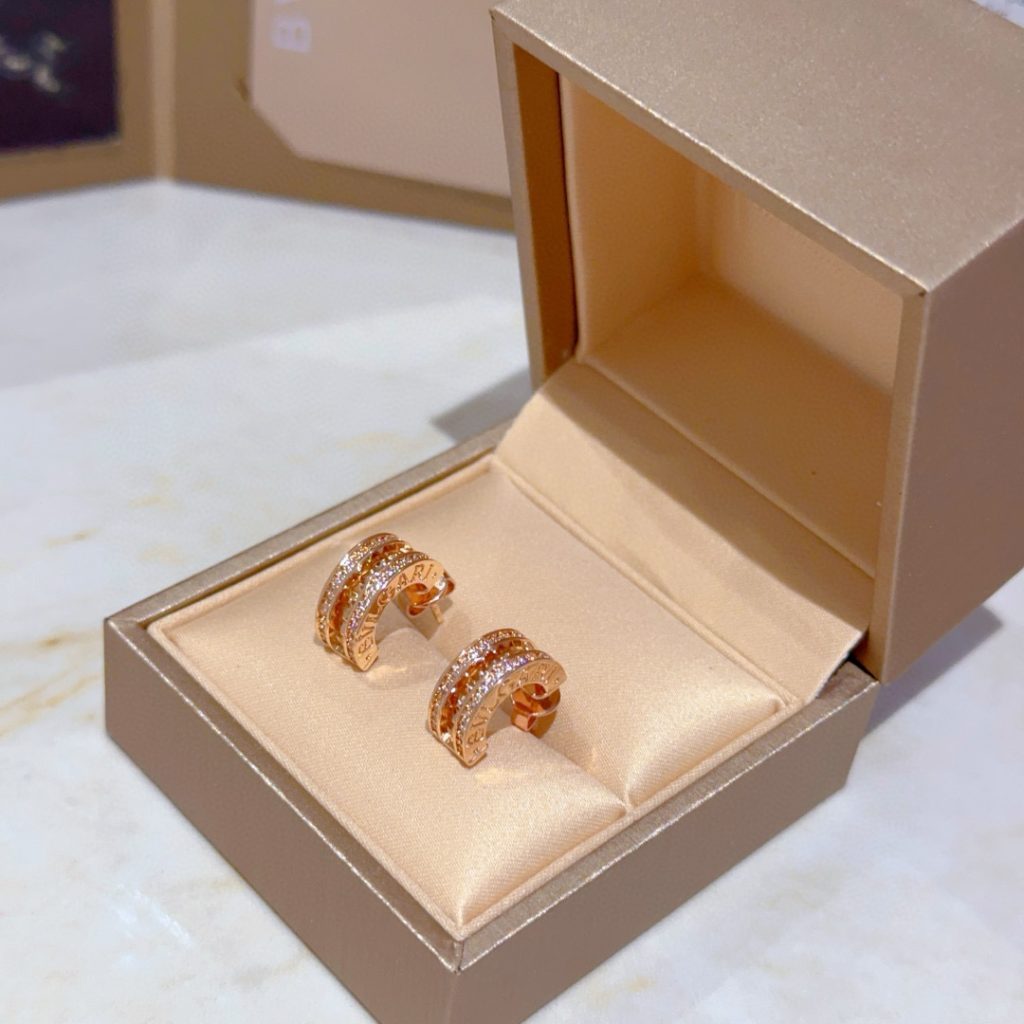 プレミアムな BVLGARI ピアス 3色入 💖 - 画像 8