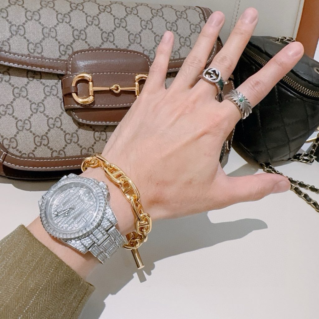 エレガントな HERMES ブレスレット ゴールド 1色入 💎 - 画像 3