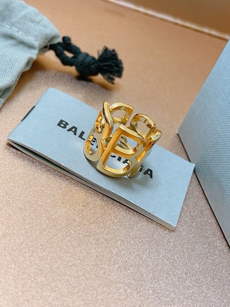 BALENCIAGA リング ゴールド 1色入 💎 - 画像 4
