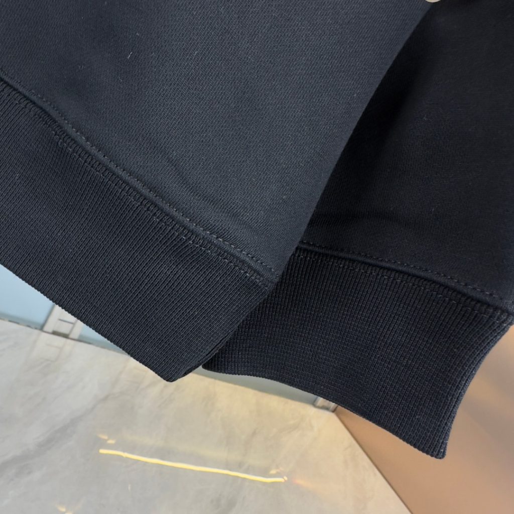GUCCI メンズ 半袖スウェット 1色入 - 画像 5