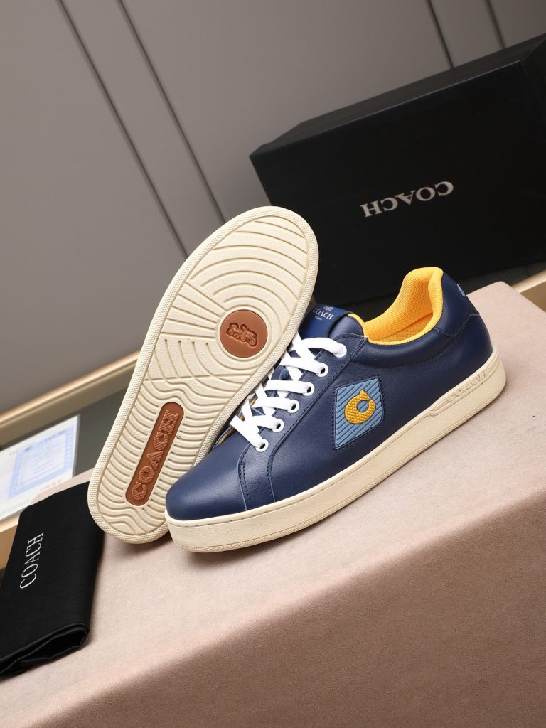 COACH メンズ スニーカー ブルーより黄色のアクセントが映える 4色入 🥾 - 画像 3