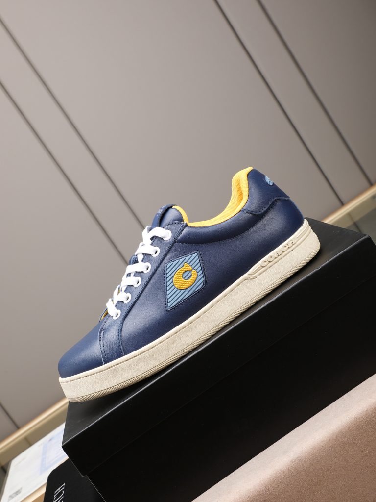 COACH メンズ スニーカー ブルーより黄色のアクセントが映える 4色入 🥾 - 画像 6