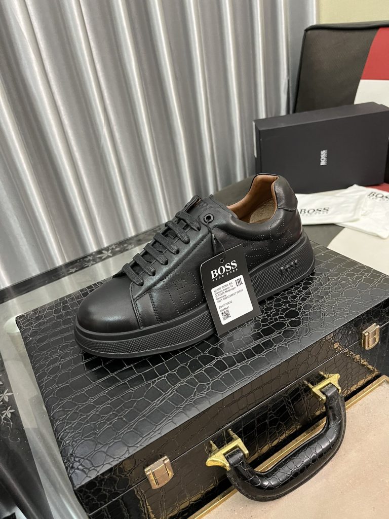 HUGO BOSS 男性用 レザースニーカー ブラック 1色入 高級感のあるスタイリッシュな…｜買い物に使いやすいシューズを写真で確認