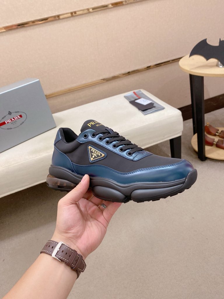 プラダ メンズ スニーカー ブラック ブルー 2色 4色入 🏃‍♂️ - 画像 4