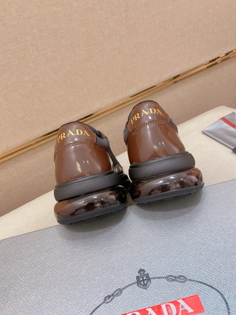 プラダ メンズ スニーカー ブラックブラウン ゴールドロゴ 2色 4色入 🎩 - 画像 8