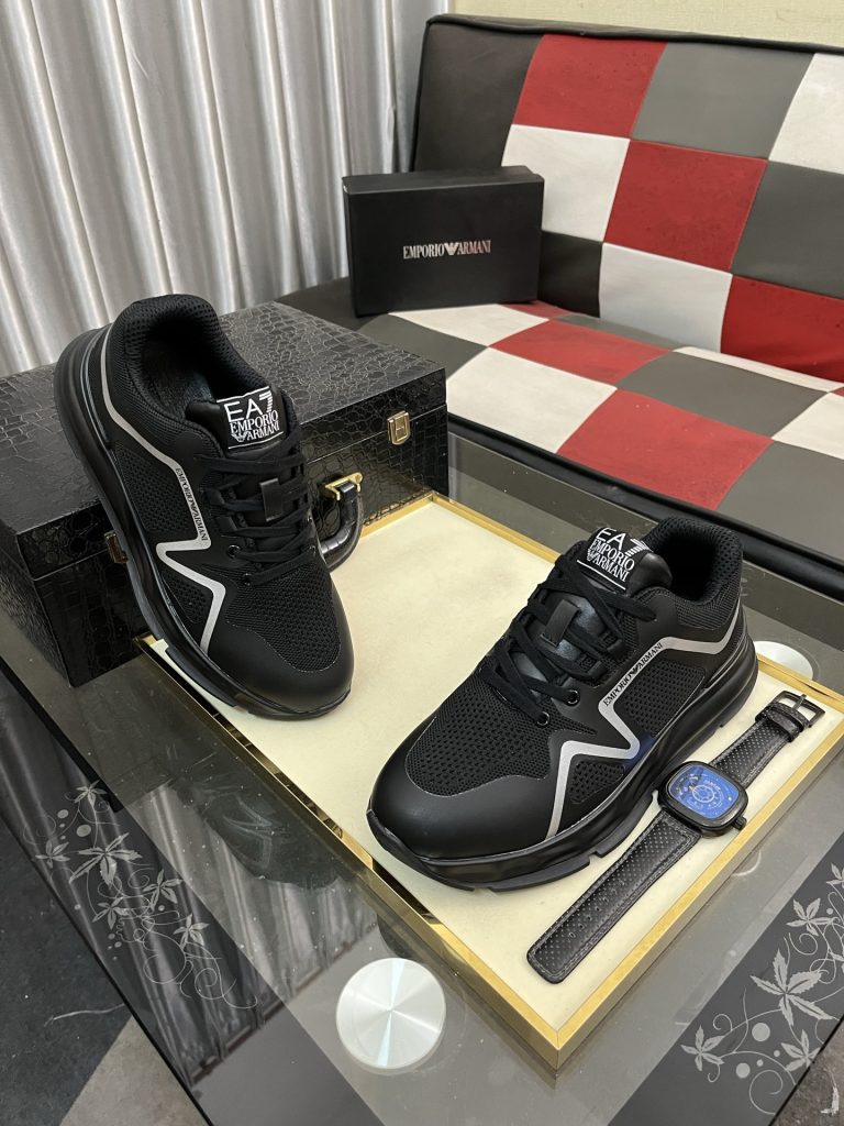 EMPORIO ARMANI メンズ スニーカー 5色展開 黒 メッシュ素材 軽量設計 2024年新作 🥿 - 画像 3