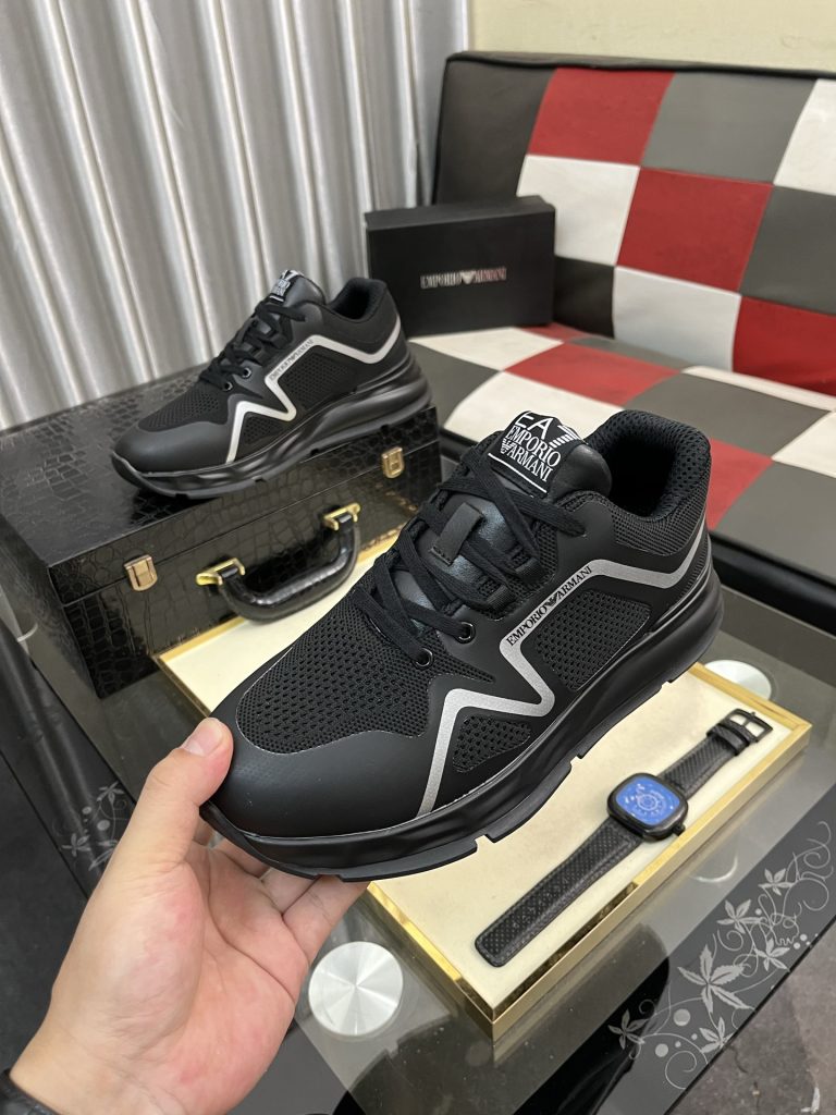 EMPORIO ARMANI メンズ スニーカー 5色展開 黒 メッシュ素材 軽量設計 2024年新作 🥿 - 画像 5