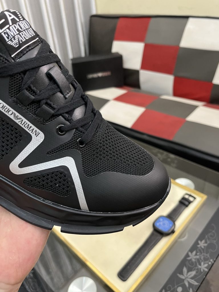 EMPORIO ARMANI メンズ スニーカー 5色展開 黒 メッシュ素材 軽量設計 2024年新作 🥿 - 画像 6