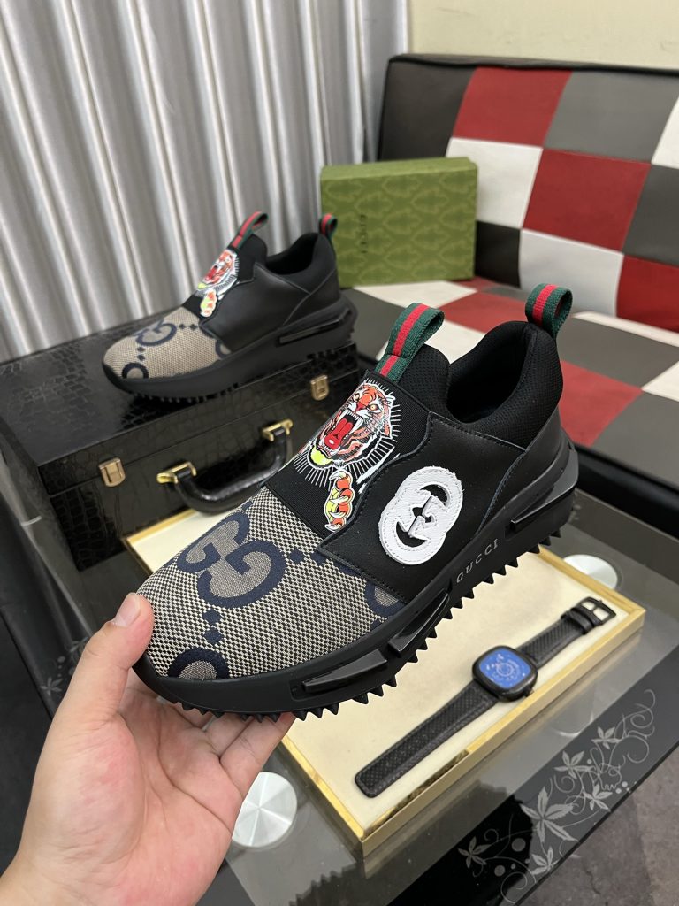 GUCCI メンズスニーカー タイガーデザイン 2色展開 本革 ファッション スタイリッシュ 🐯 - 画像 5