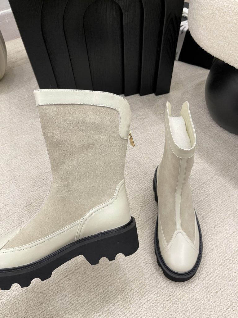 エレガントな CHANEL レディース ブーツ 2色 ブラック ホワイト 36-41 サイズ サイドジップ ファッション ブーツ 2023秋冬 新作 - 画像 5