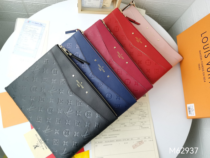 LOUIS VUITTON　デイリーポーチ大人気　ルイヴィトン　クラッチバッグ　モノグラム アンプラント　ビジネスをオシャレに - 画像 2