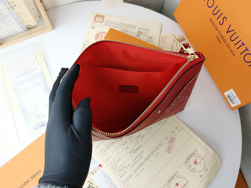 LOUIS VUITTON　デイリーポーチ大人気　ルイヴィトン　クラッチバッグ　モノグラム アンプラント　ビジネスをオシャレに - 画像 8