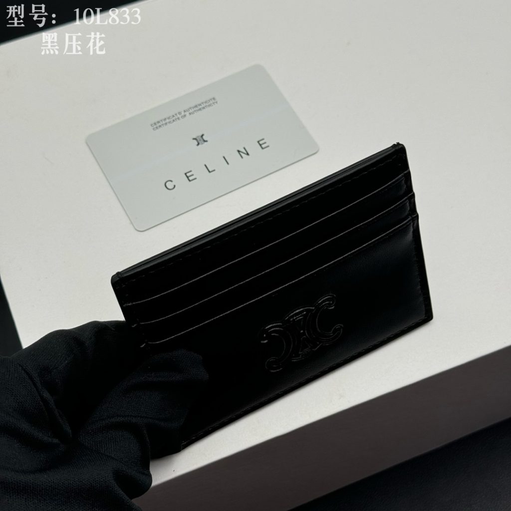 CELINE ブランドカードケース 10L833 黒 ブラック 質感抜群のレザー ミニウォレット 1枚式 カードケース - 画像 5