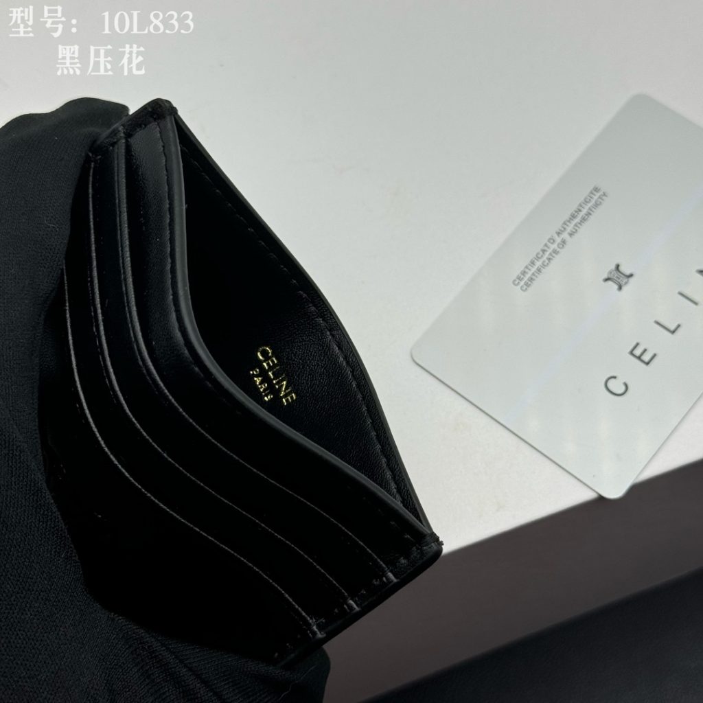 CELINE ブランドカードケース 10L833 黒 ブラック 質感抜群のレザー ミニウォレット 1枚式 カードケース - 画像 7