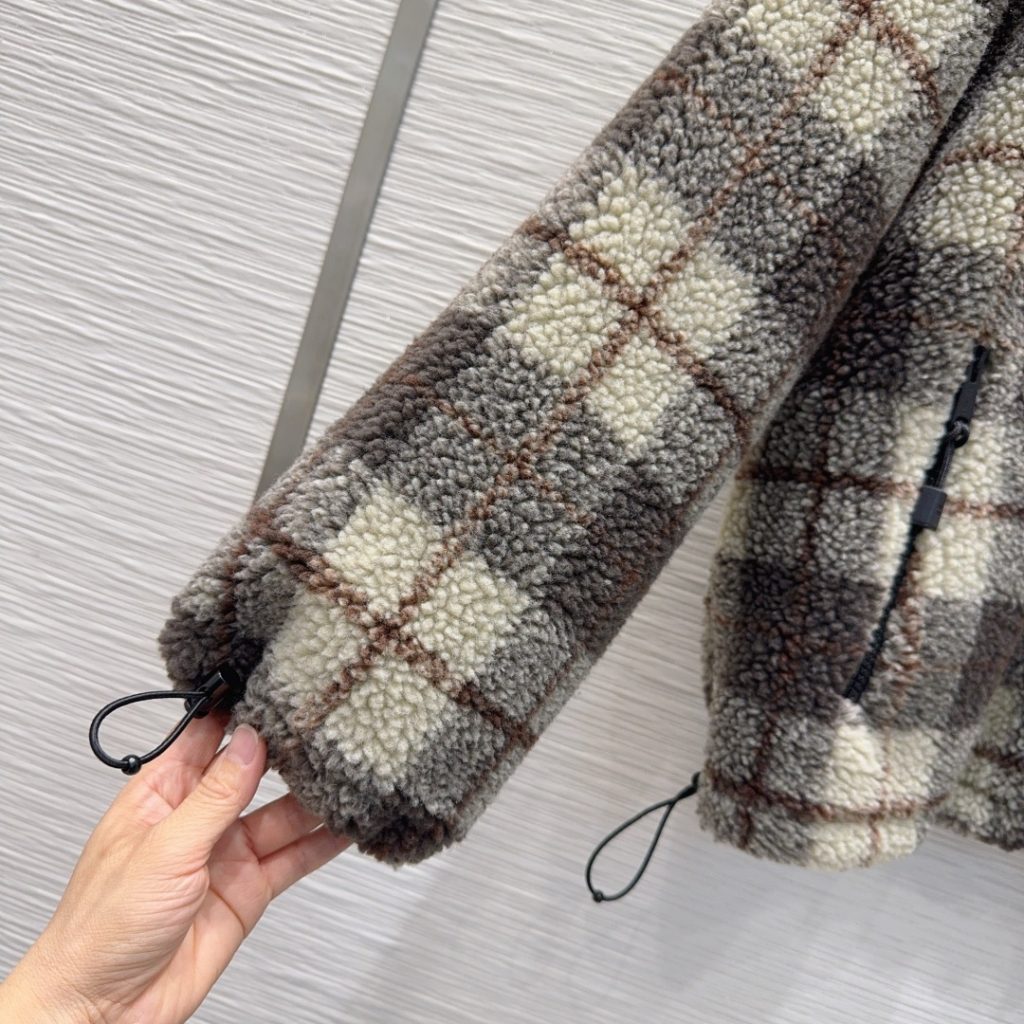 MIU MIU チェック ファー ファージャケット | ブラック ブラウン ホワイト - 画像 6
